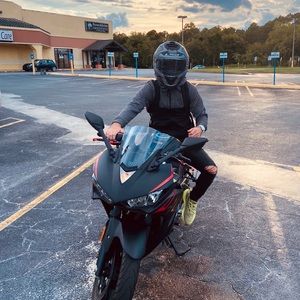 Meet your Posher, Ashton